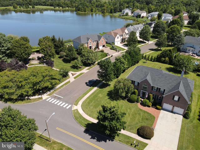 12 BANCROFT LANE
