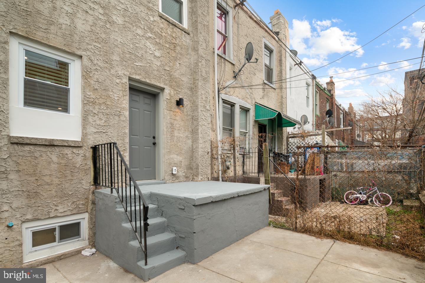 KENSINGTON - Residential