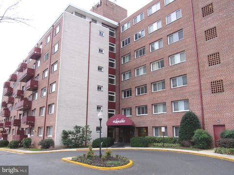 Condo For Rent - 1830 Columbia Pike #411<br/> ARLINGTON, VA 22204