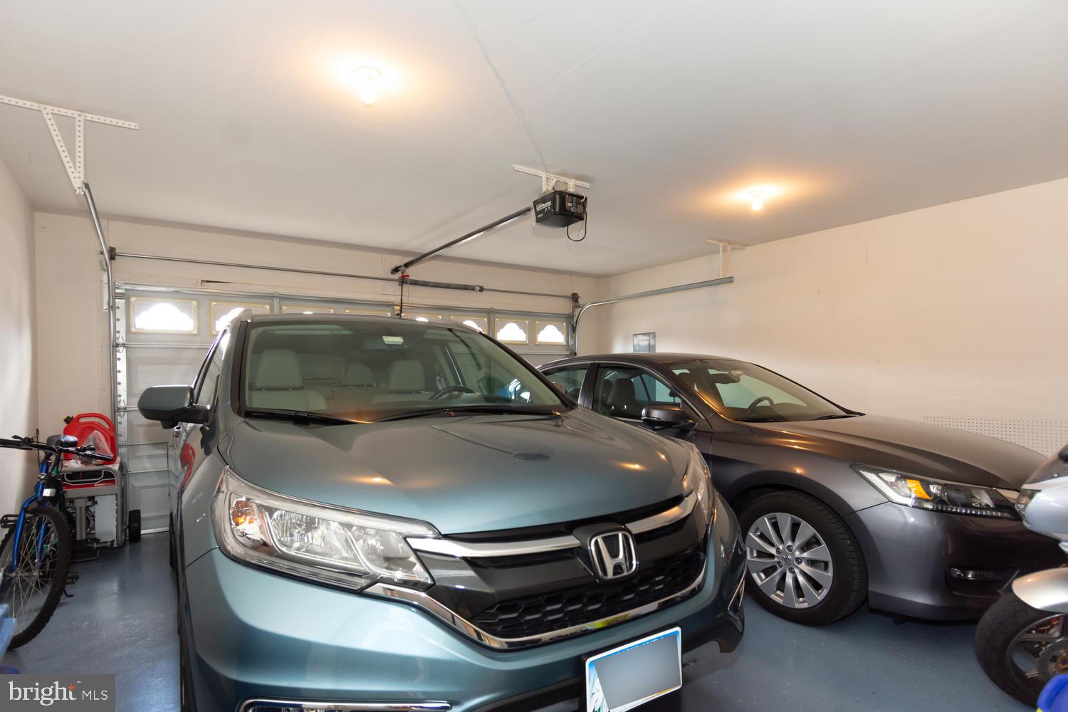 SYMPHONY VILLAGE AT CENTREVILLE - Residential