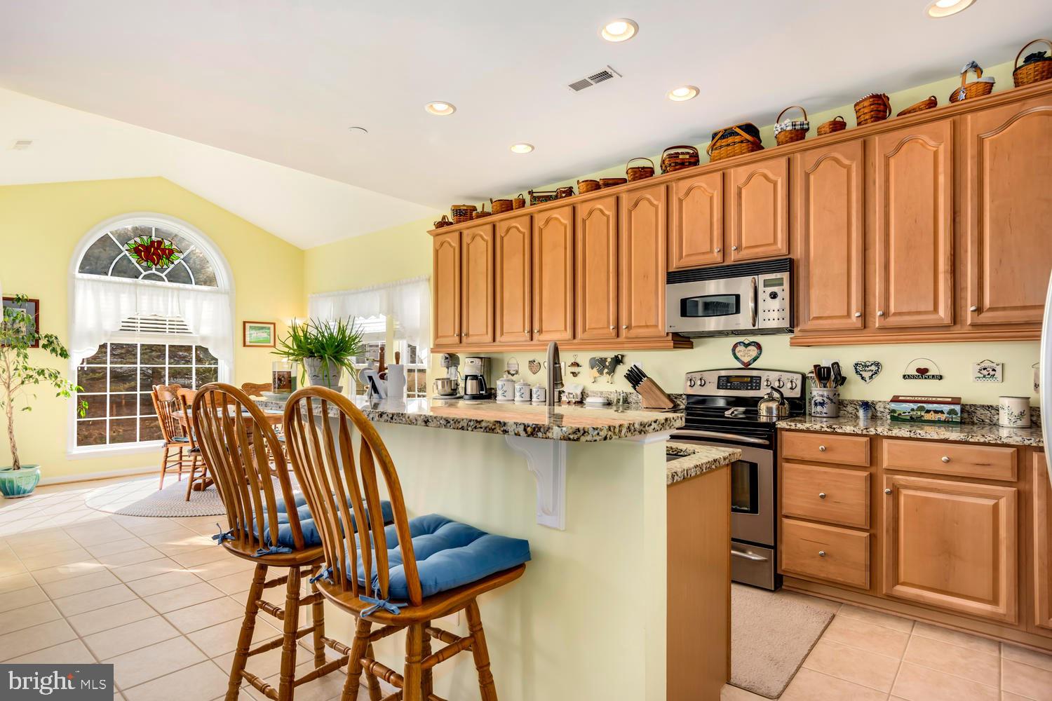 SYMPHONY VILLAGE AT CENTREVILLE - Residential