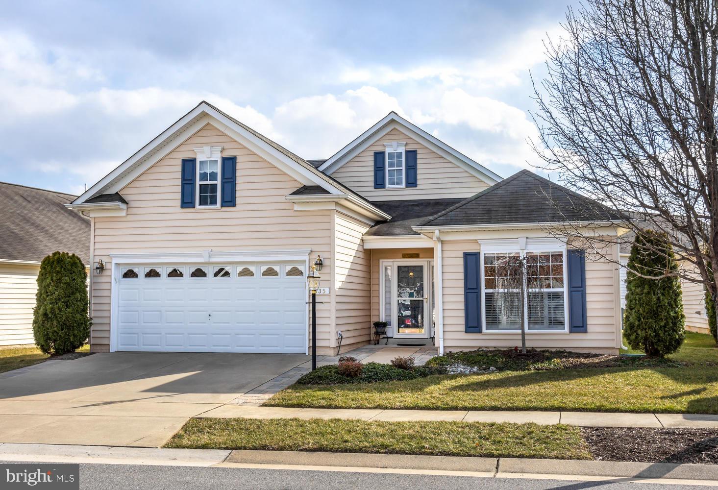 SYMPHONY VILLAGE AT CENTREVILLE - Residential