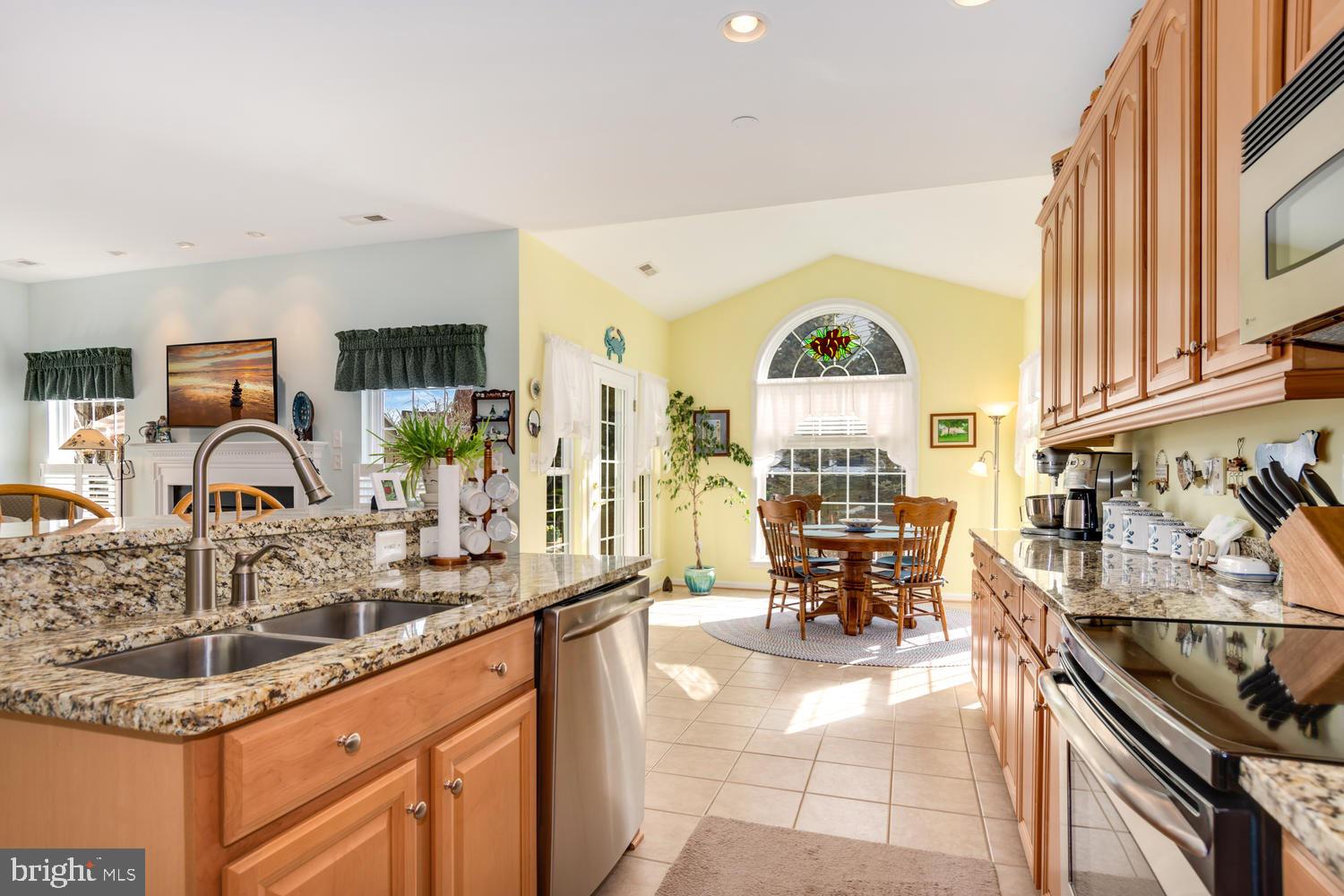 SYMPHONY VILLAGE AT CENTREVILLE - Residential