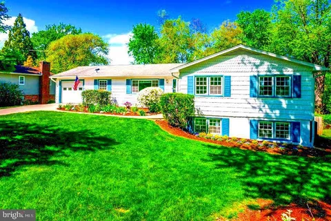 10728 Zion Dr, Fairfax, VA 22032 - MLS#: VAFX2238150