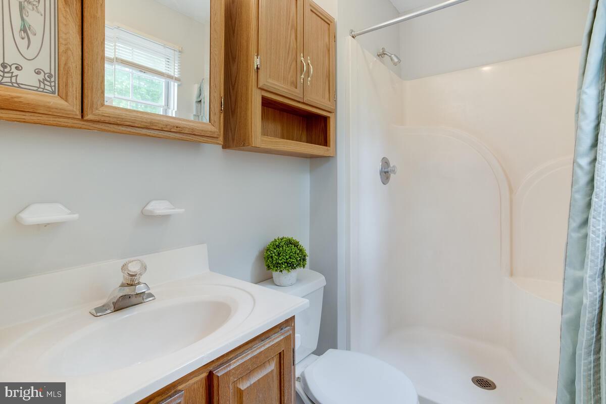 SANDY OAKS - Residential