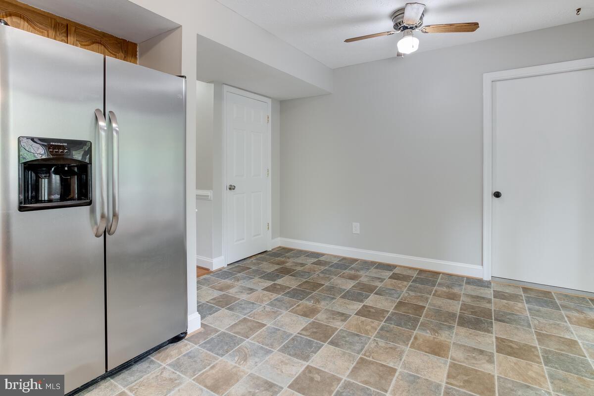 SANDY OAKS - Residential