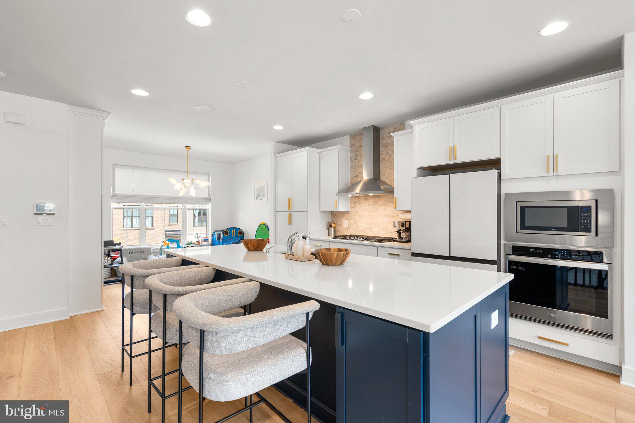 6181 VENETO TERRACE