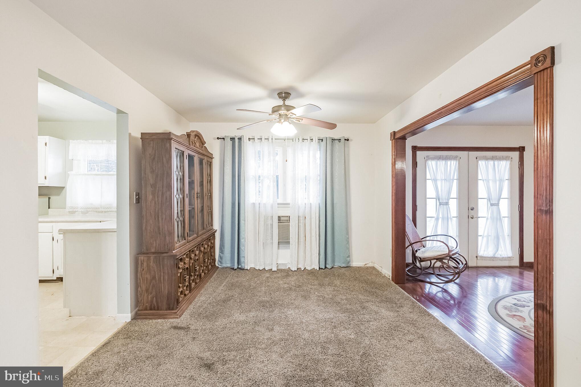 MISSION HILLS - Residential