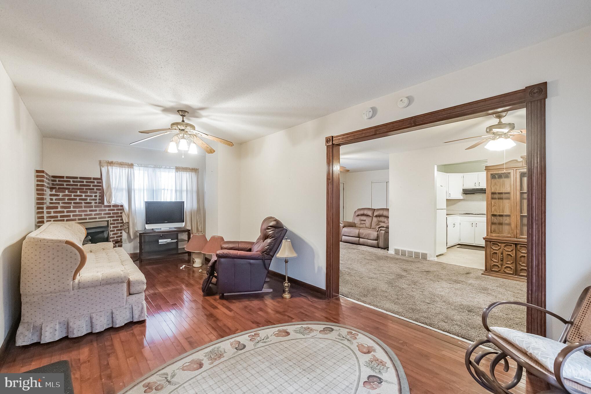 MISSION HILLS - Residential