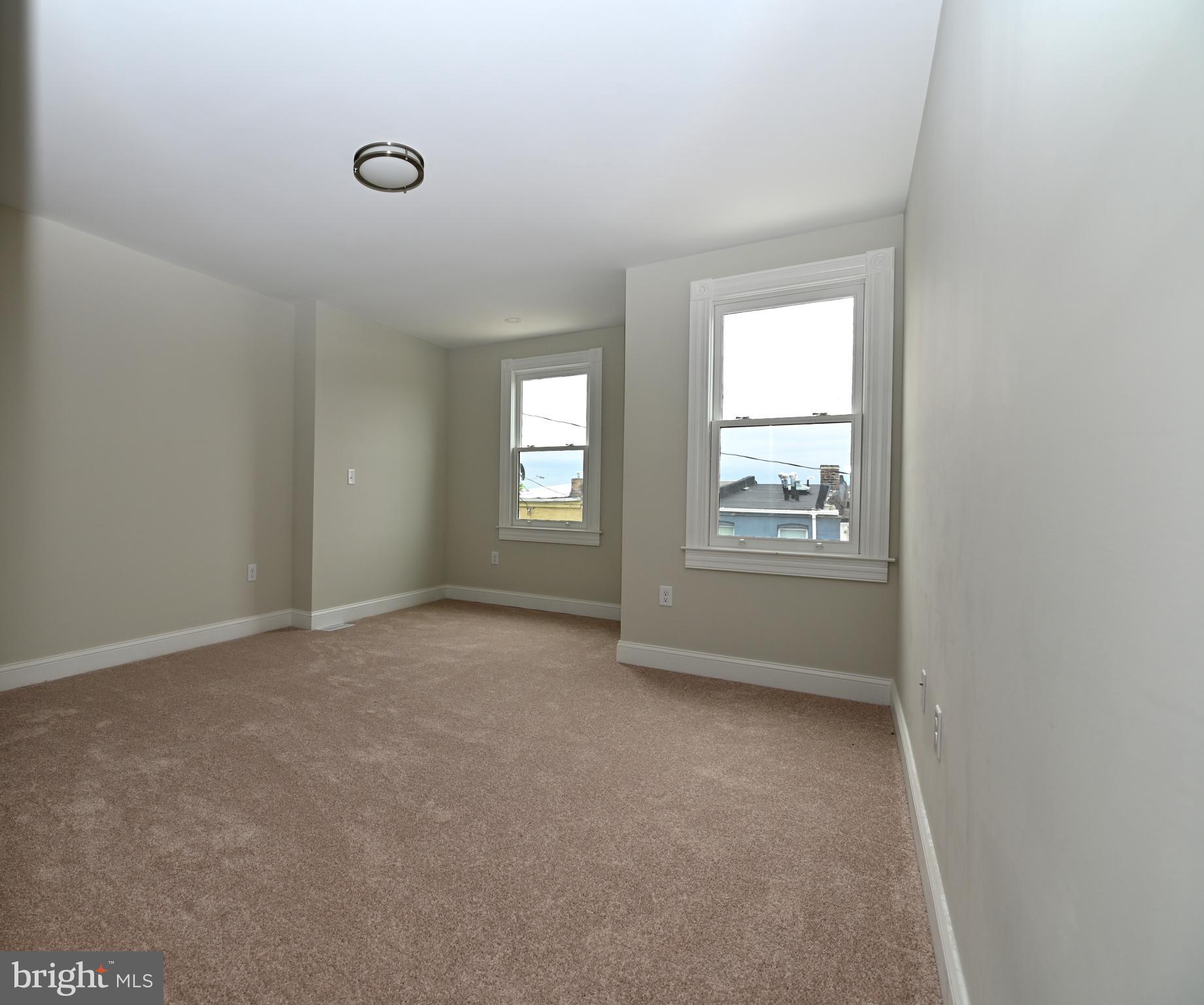 BIDDLE STREET - Residential