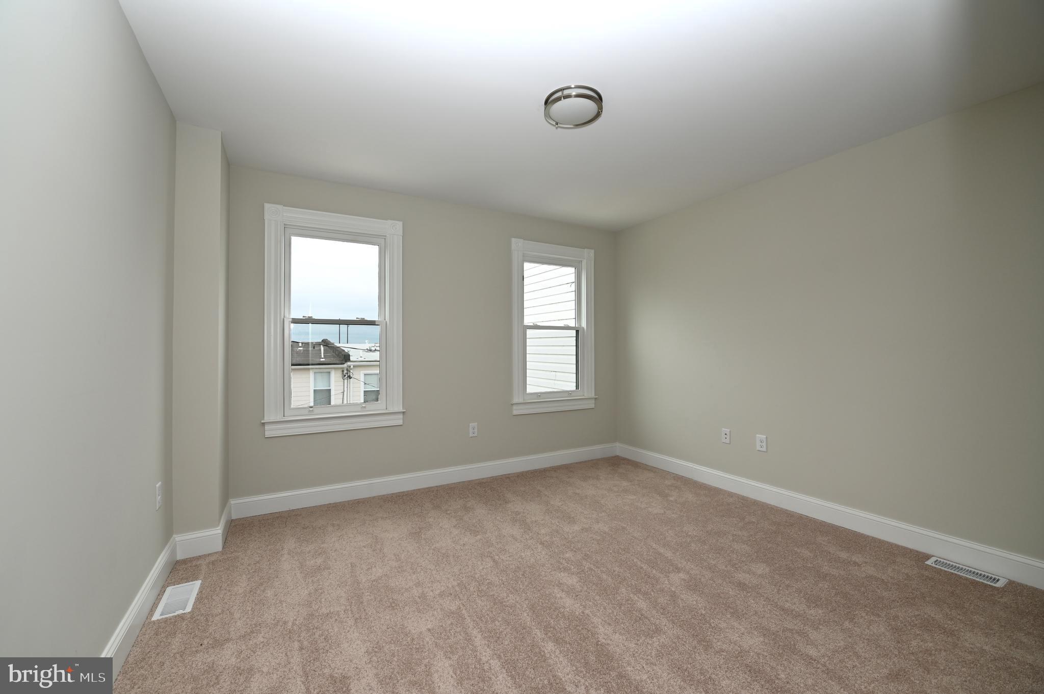 BIDDLE STREET - Residential