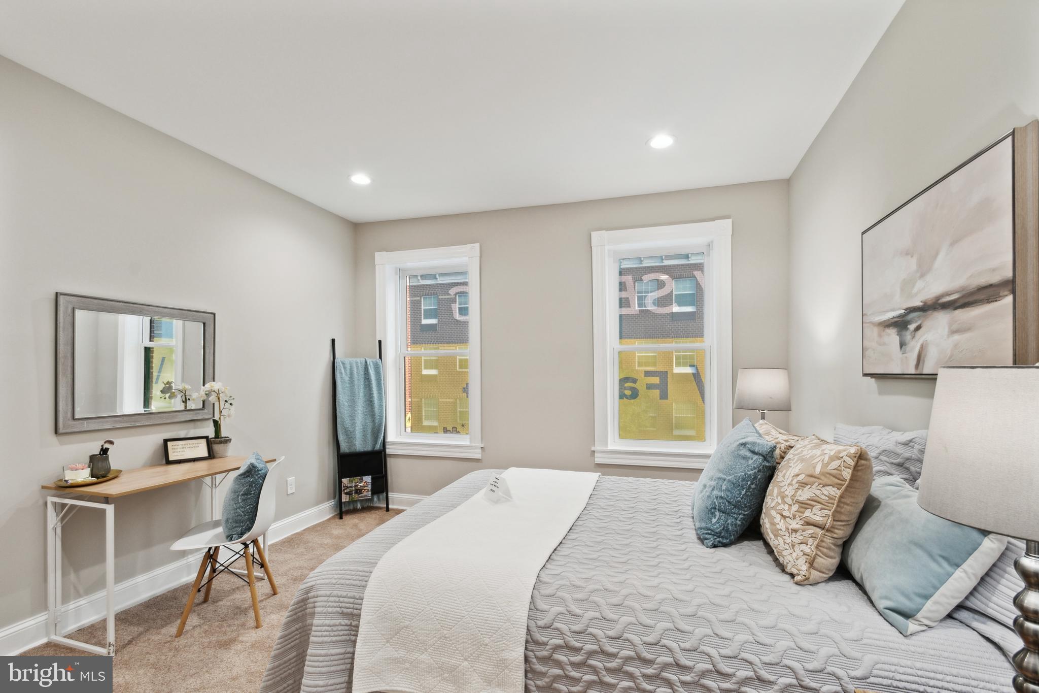 BIDDLE STREET - Residential