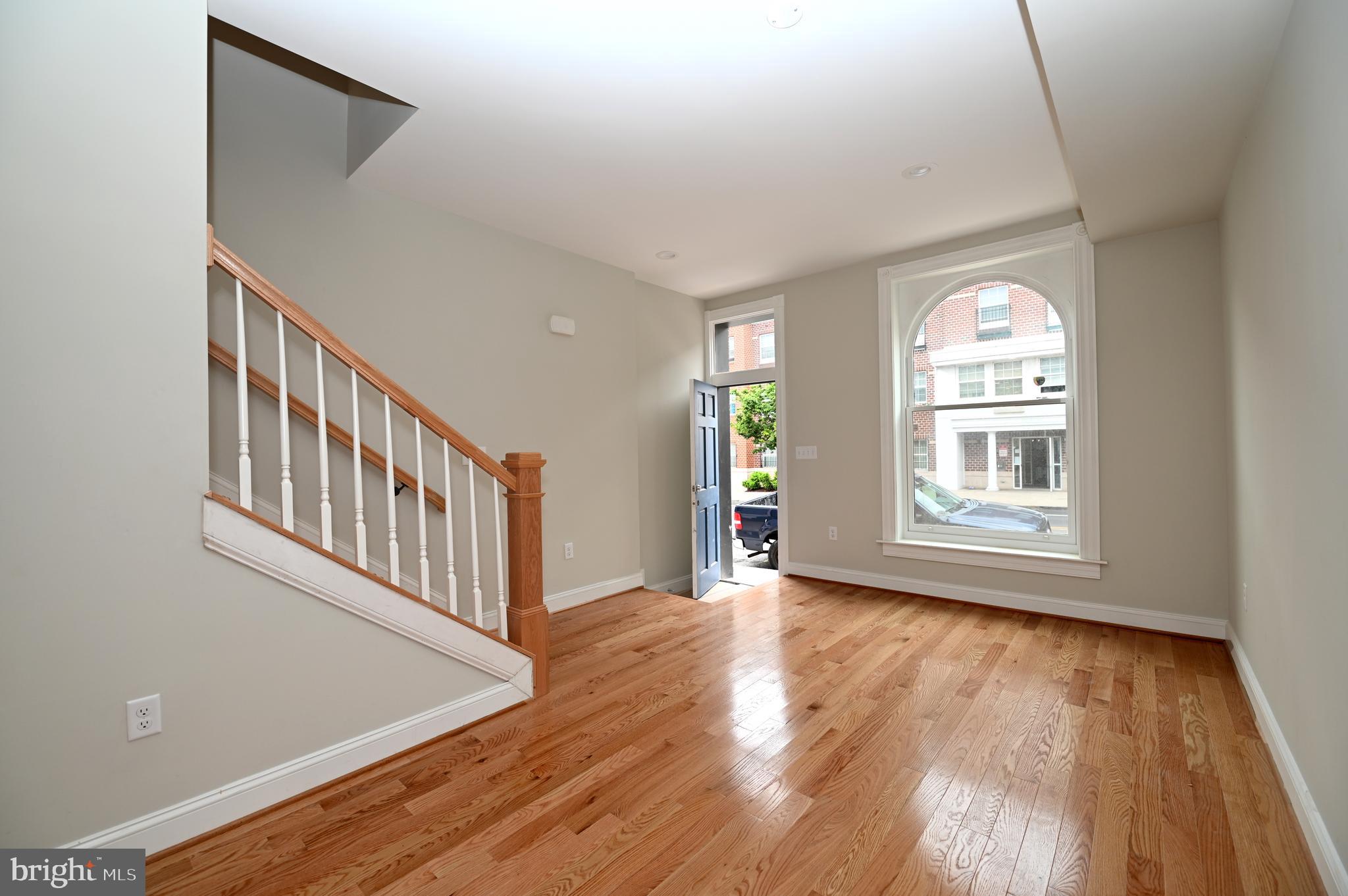 BIDDLE STREET - Residential