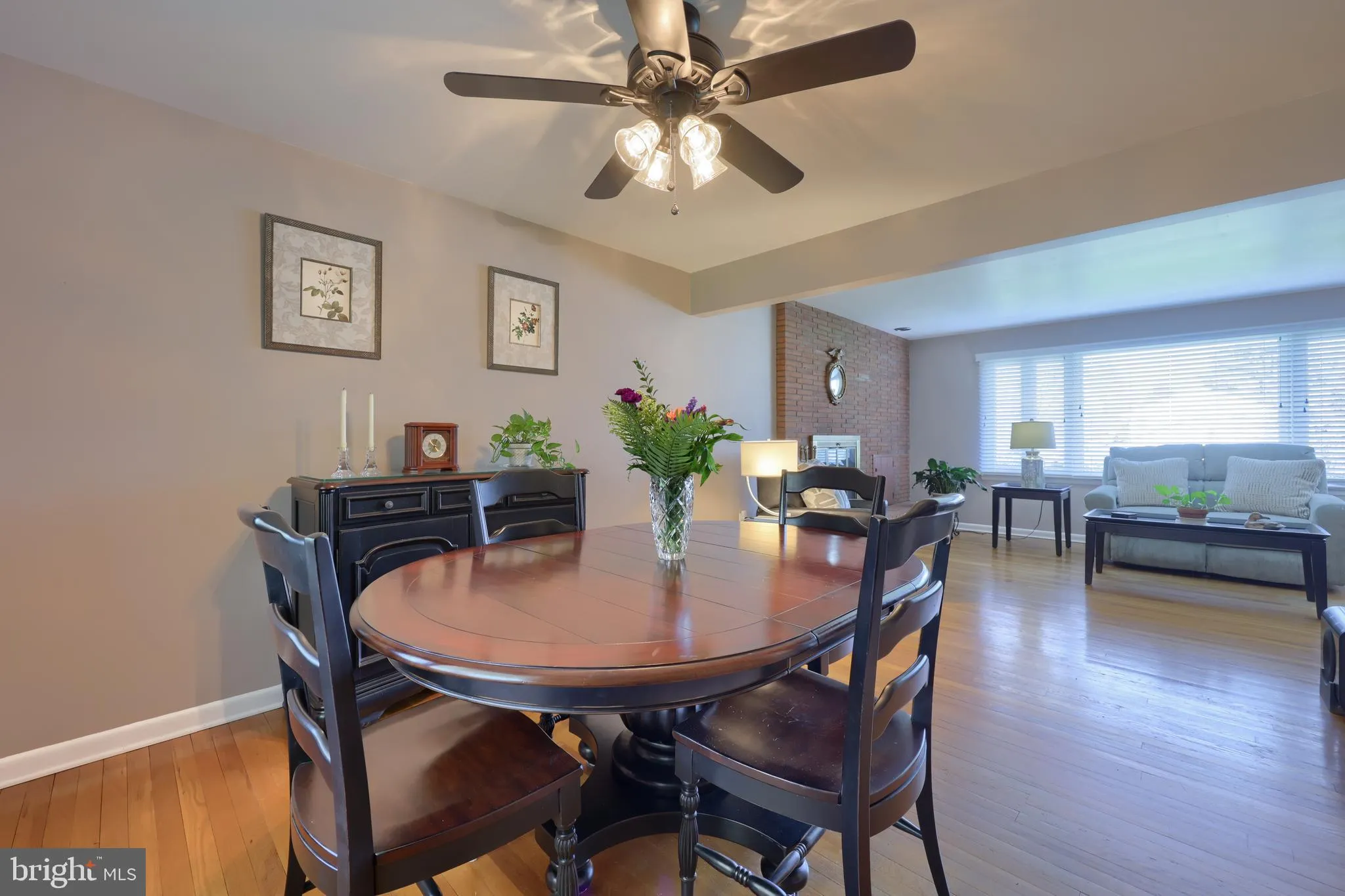 Lancaster, Pennsylvania 17601, United States, 3 Bedrooms Bedrooms, ,2 BathroomsBathrooms,Residential,Pending,104241