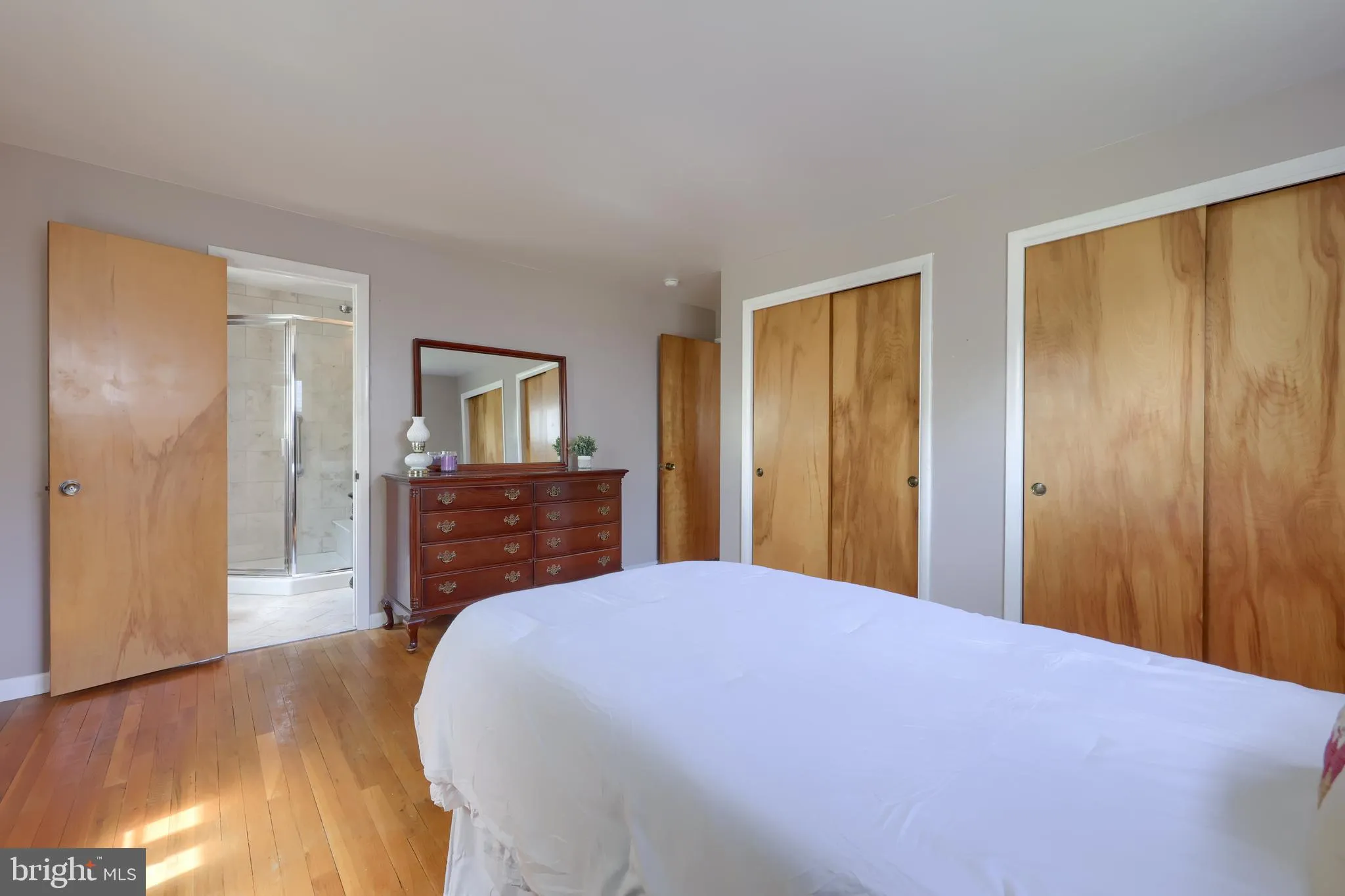 Lancaster, Pennsylvania 17601, United States, 3 Bedrooms Bedrooms, ,2 BathroomsBathrooms,Residential,Pending,104241