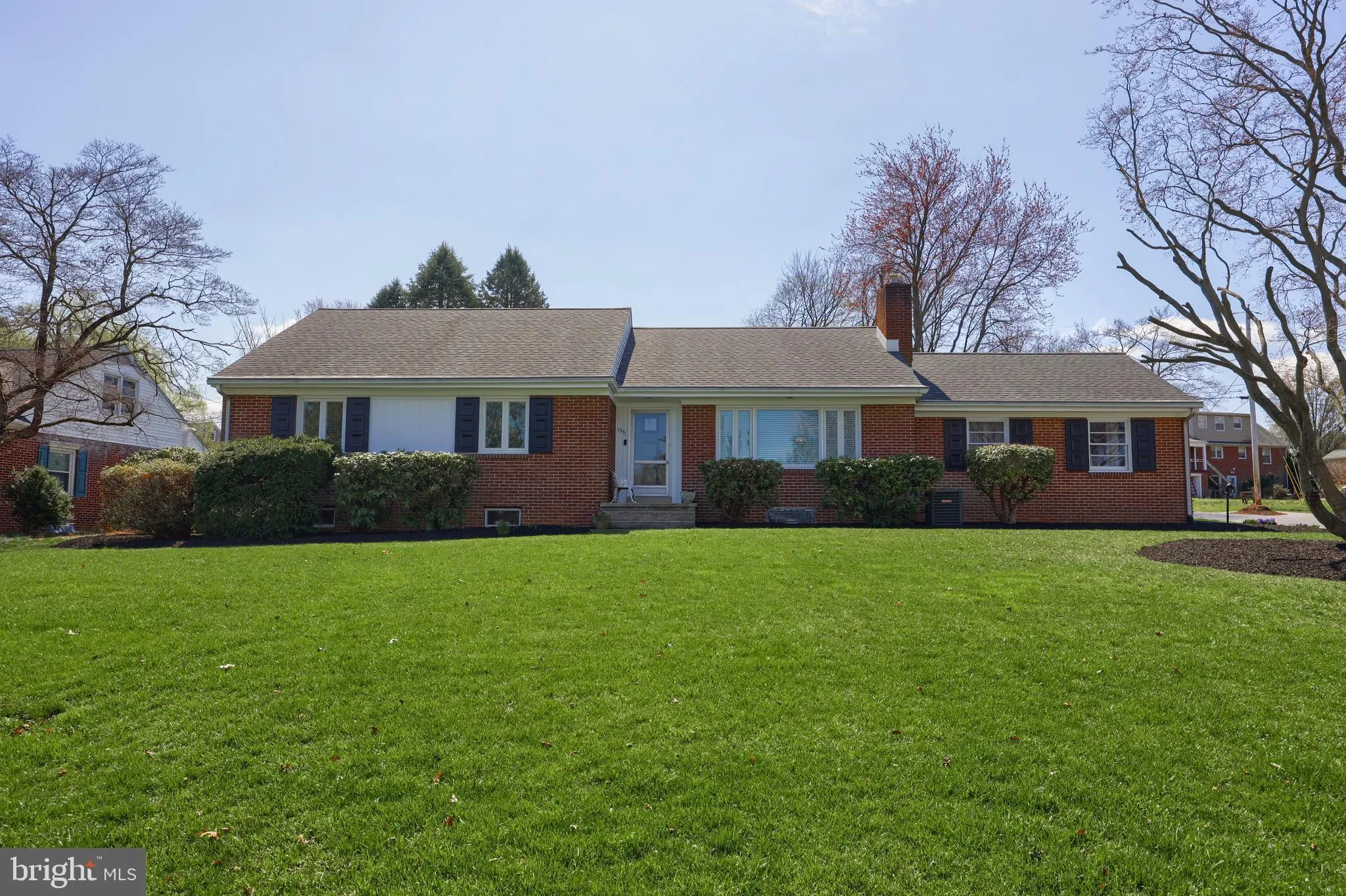 Lancaster, Pennsylvania 17601, United States, 3 Bedrooms Bedrooms, ,2 BathroomsBathrooms,Residential,Pending,104241