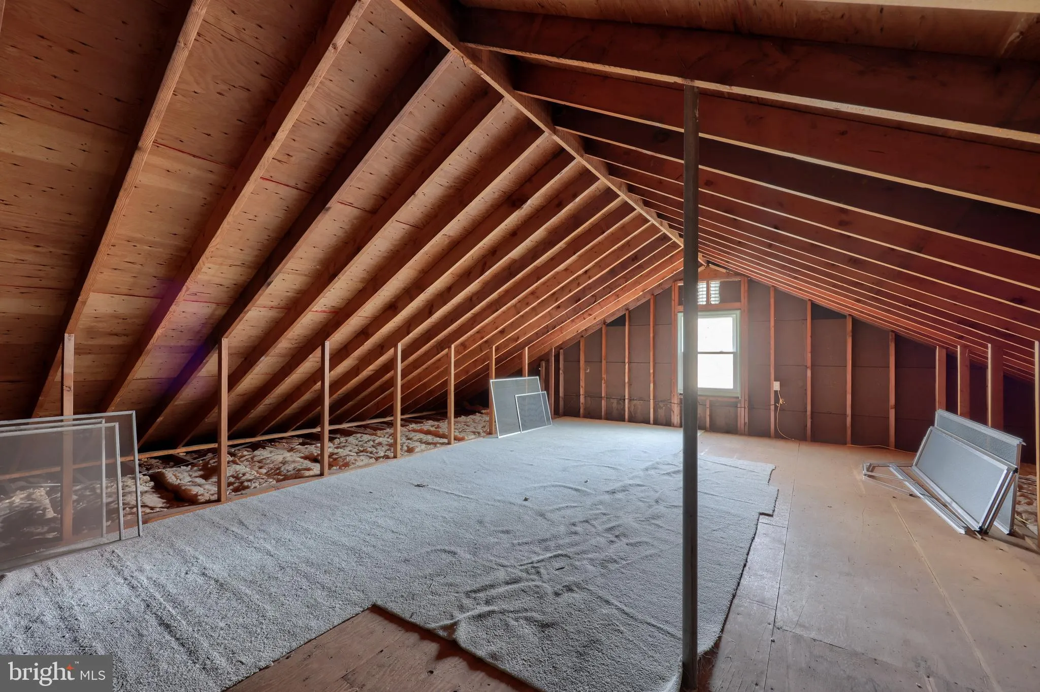 Lancaster, Pennsylvania 17601, United States, 3 Bedrooms Bedrooms, ,2 BathroomsBathrooms,Residential,Pending,104241