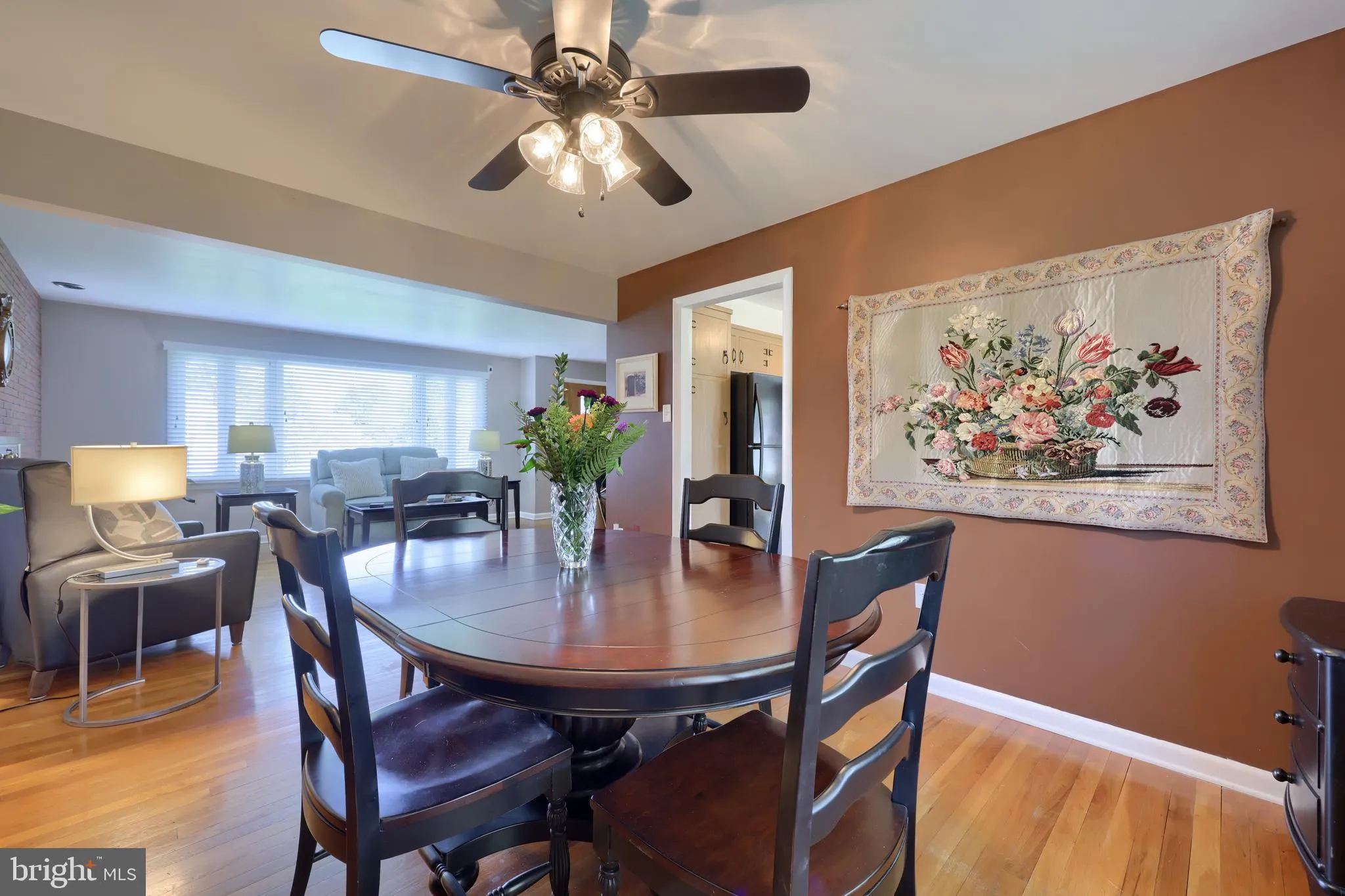 Lancaster, Pennsylvania 17601, United States, 3 Bedrooms Bedrooms, ,2 BathroomsBathrooms,Residential,Pending,104241