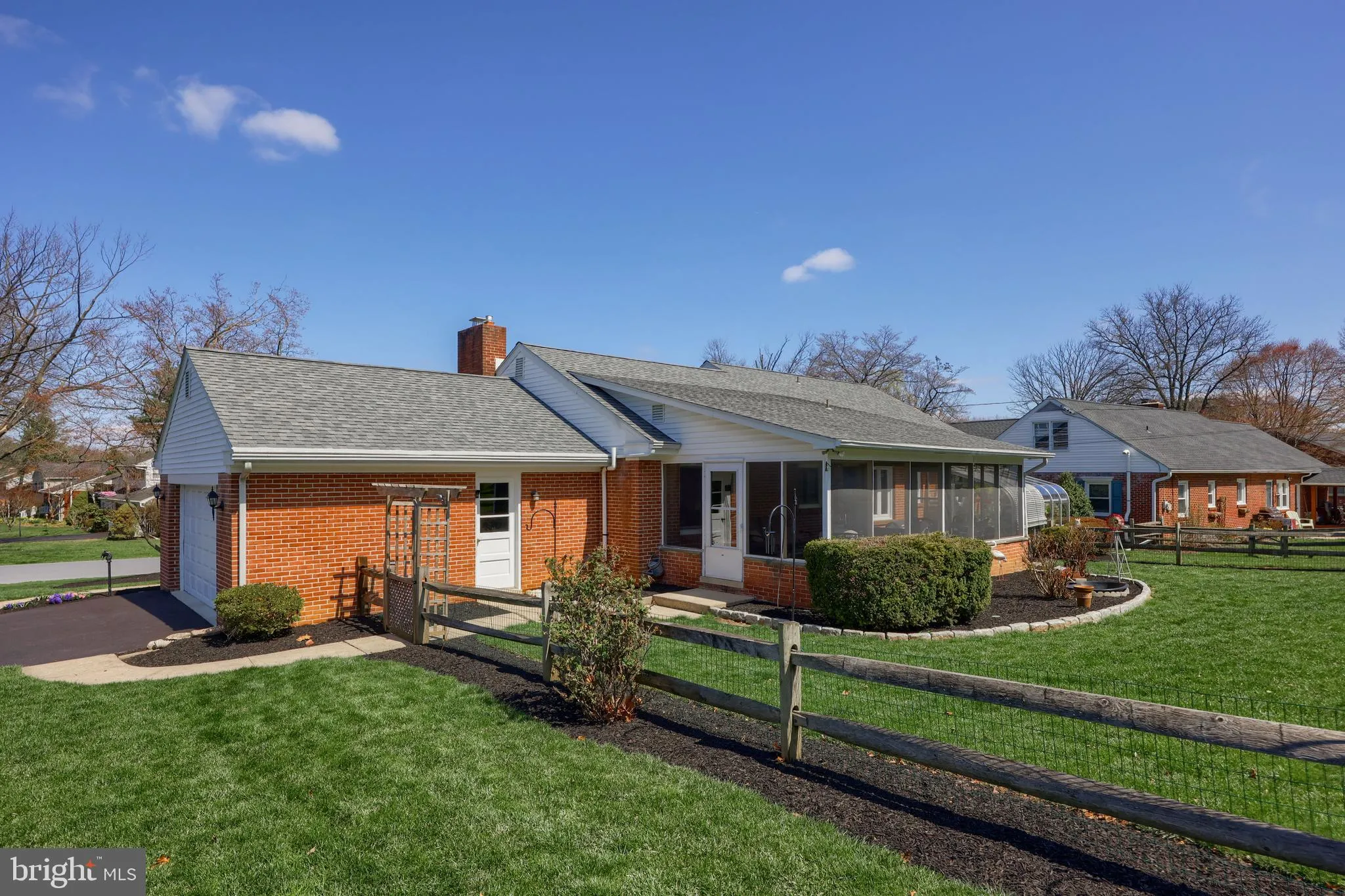 Lancaster, Pennsylvania 17601, United States, 3 Bedrooms Bedrooms, ,2 BathroomsBathrooms,Residential,Pending,104241