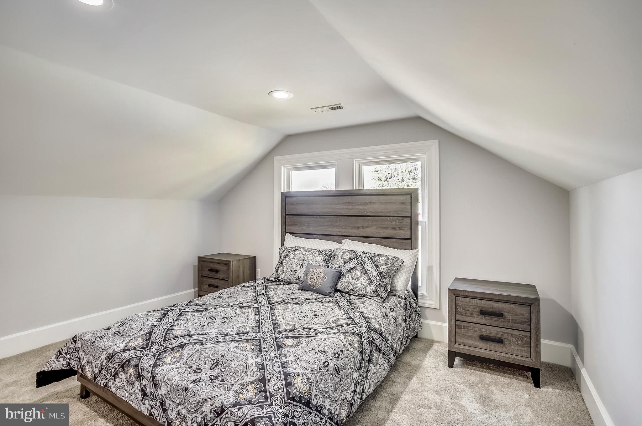 LINTHICUM HEIGHTS - Residential