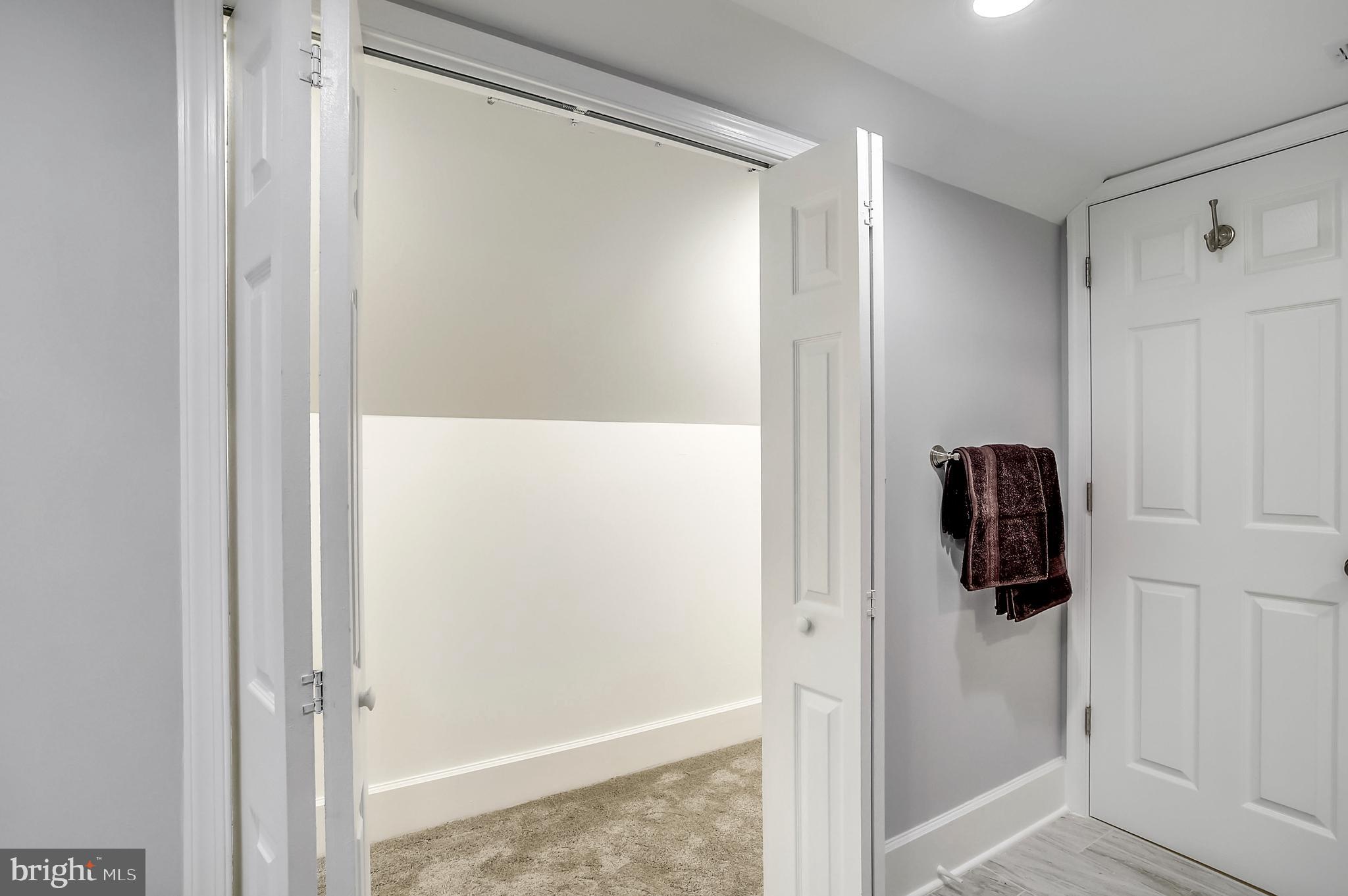 LINTHICUM HEIGHTS - Residential