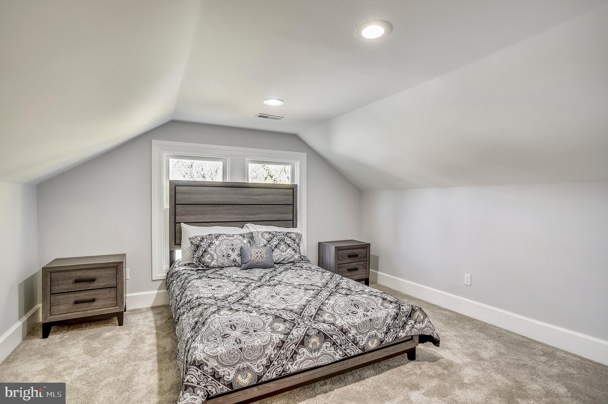 LINTHICUM HEIGHTS - Residential