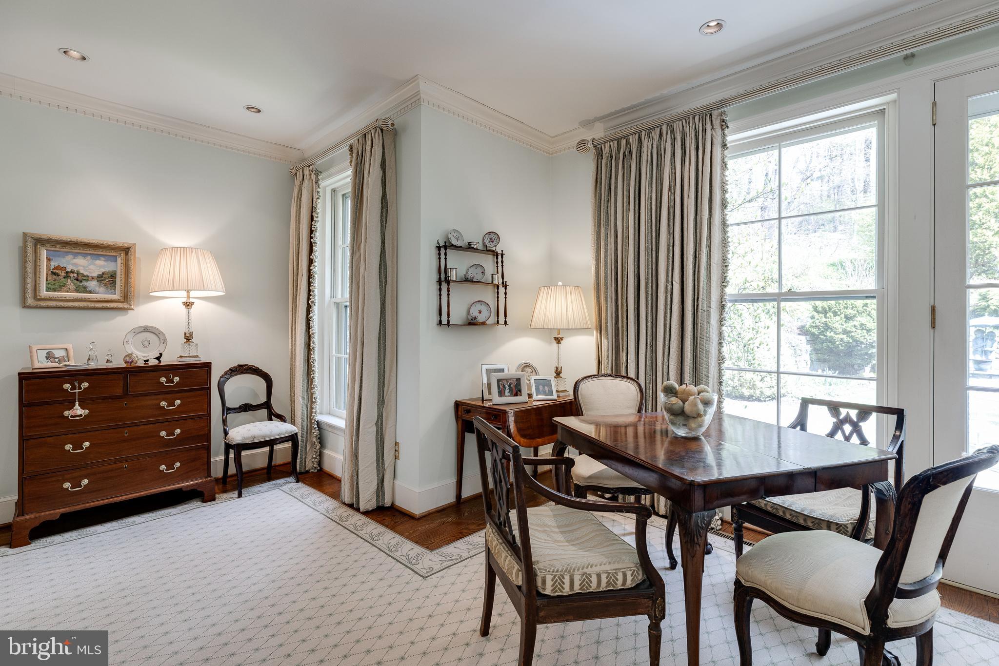 HOLLY HILL - Residential