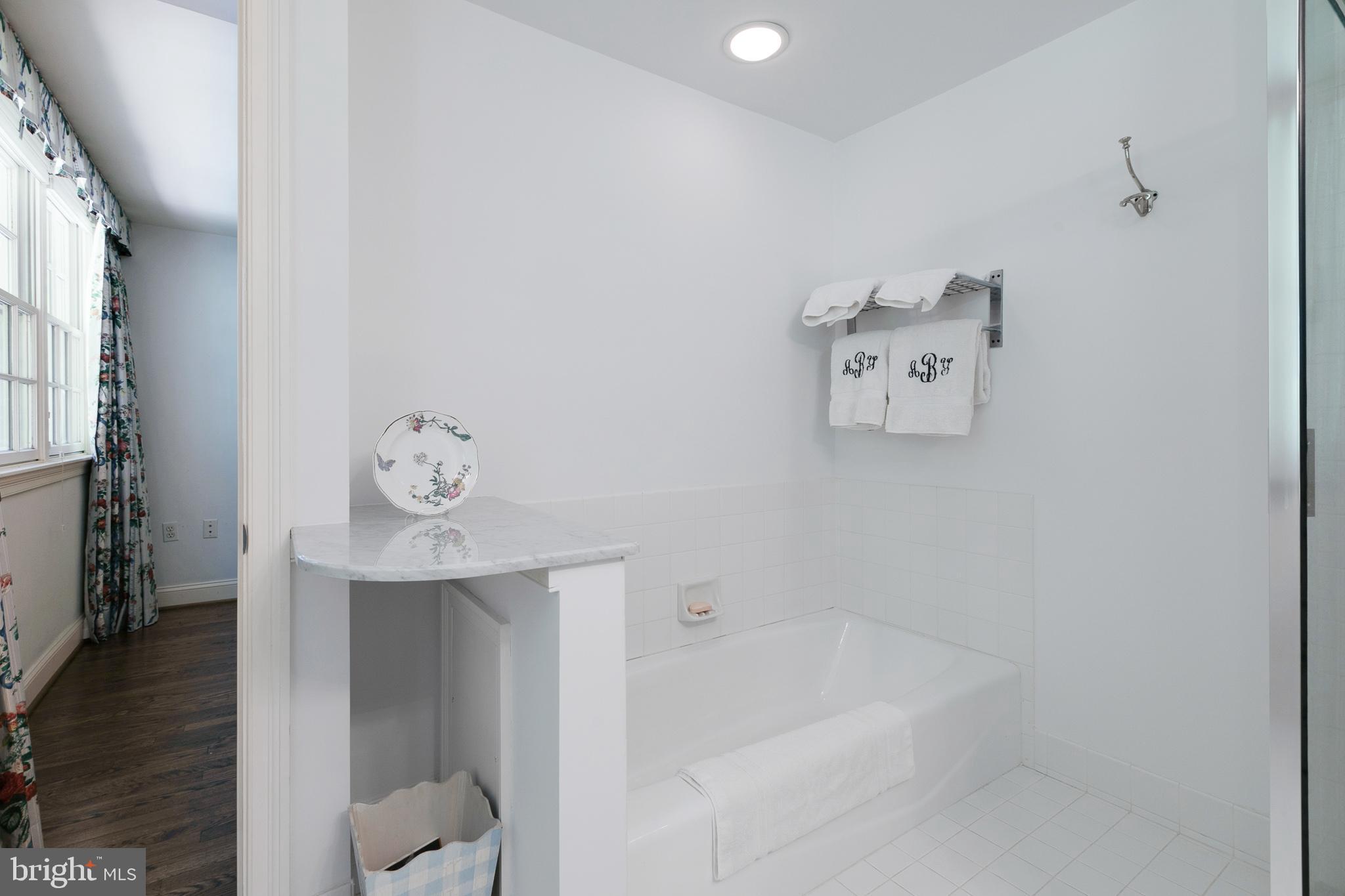 HOLLY HILL - Residential