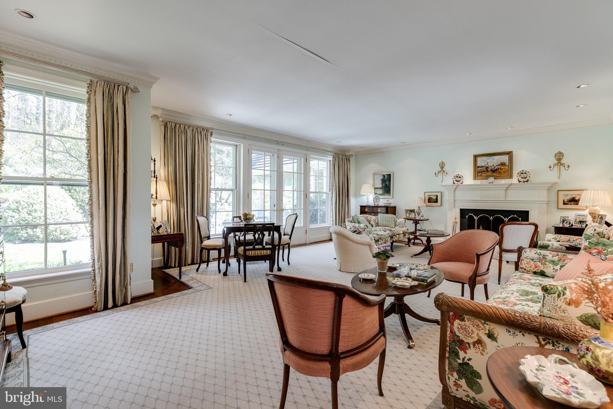 HOLLY HILL - Residential