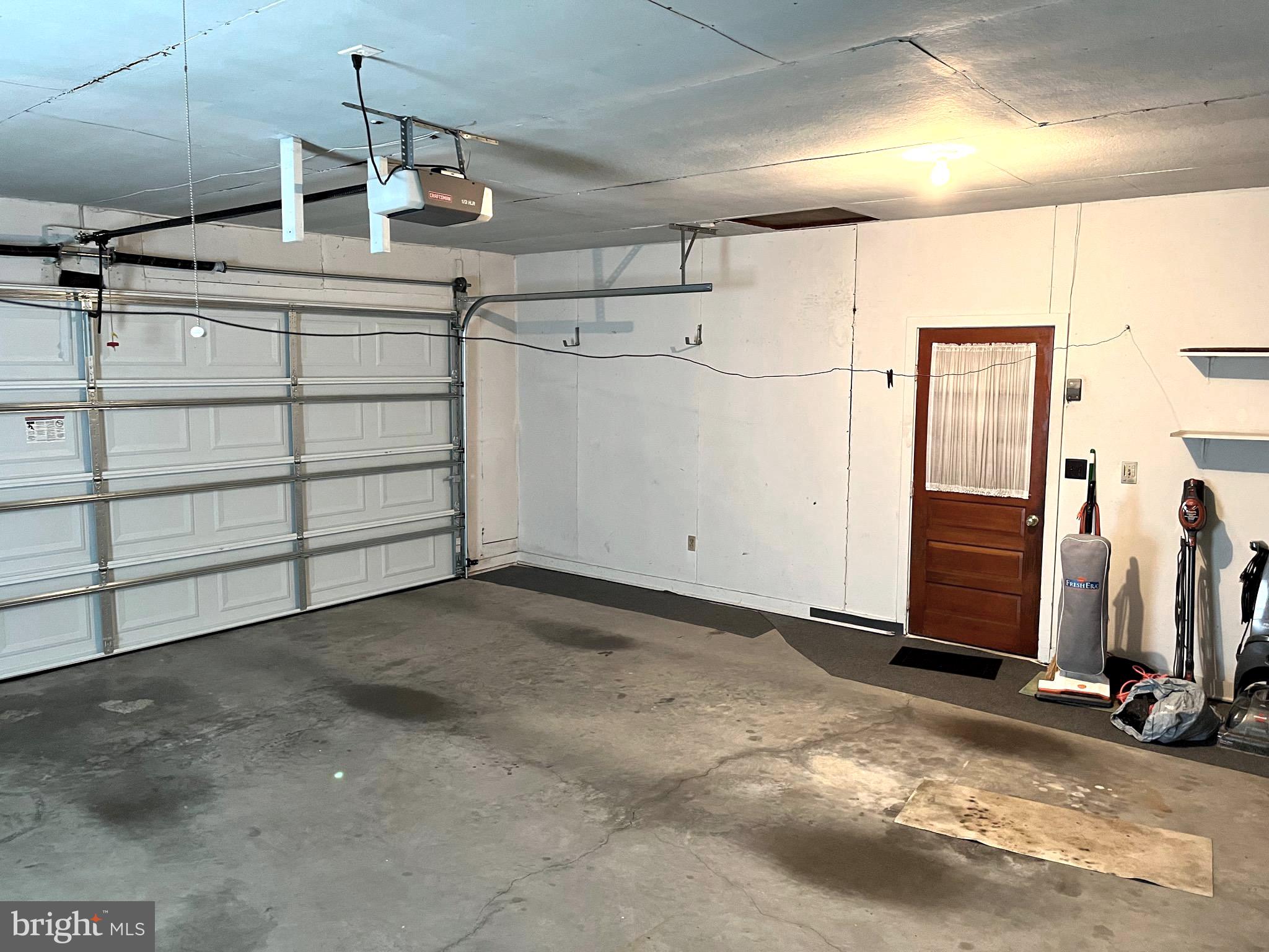 SKY-LIN PARK - Residential