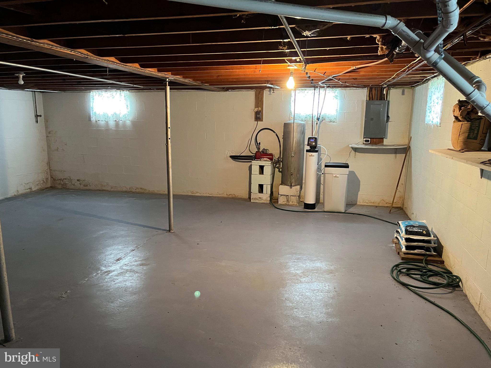 SKY-LIN PARK - Residential