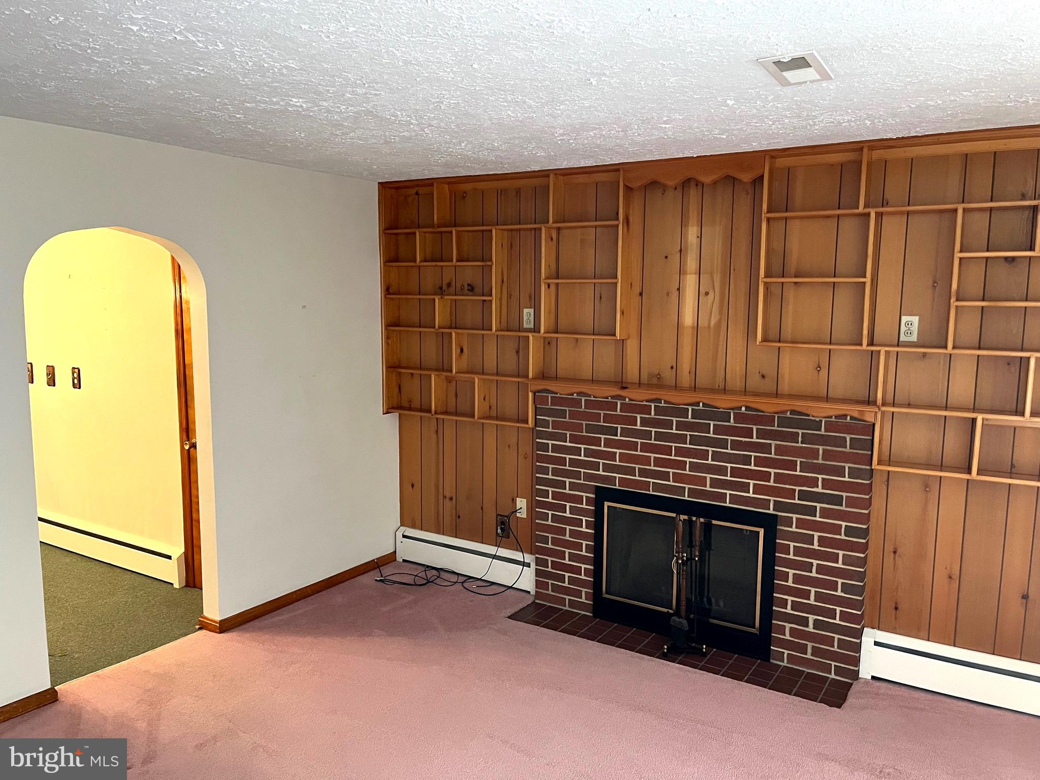 SKY-LIN PARK - Residential