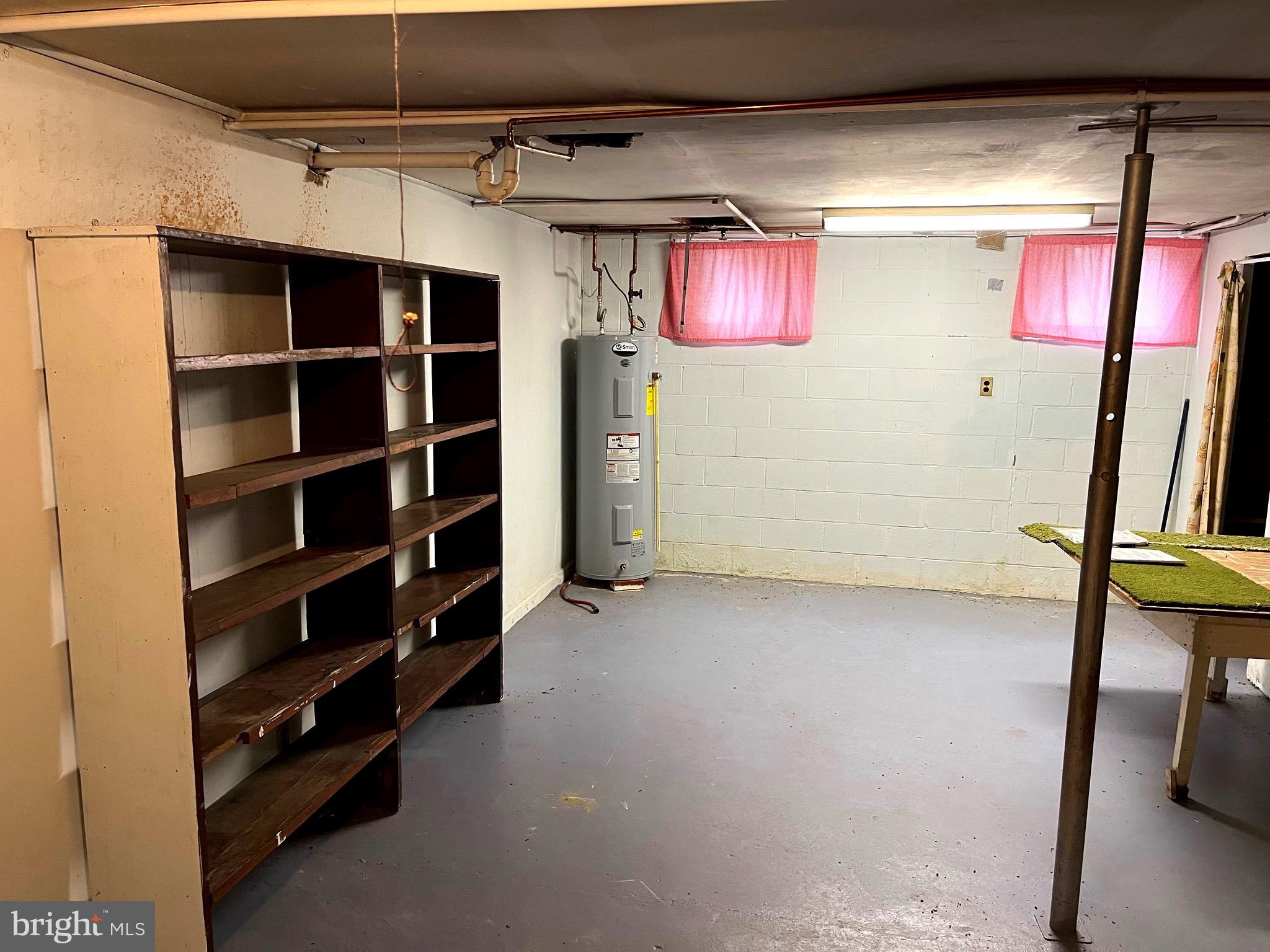 SKY-LIN PARK - Residential