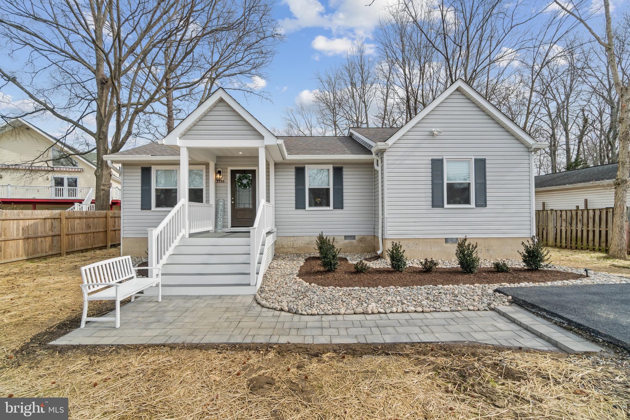 OYSTER HARBOR - Residential