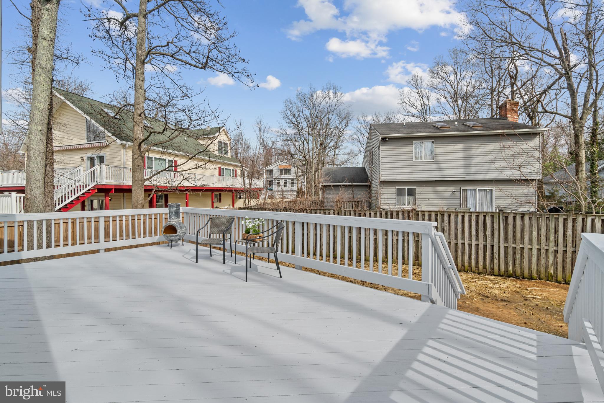 OYSTER HARBOR - Residential