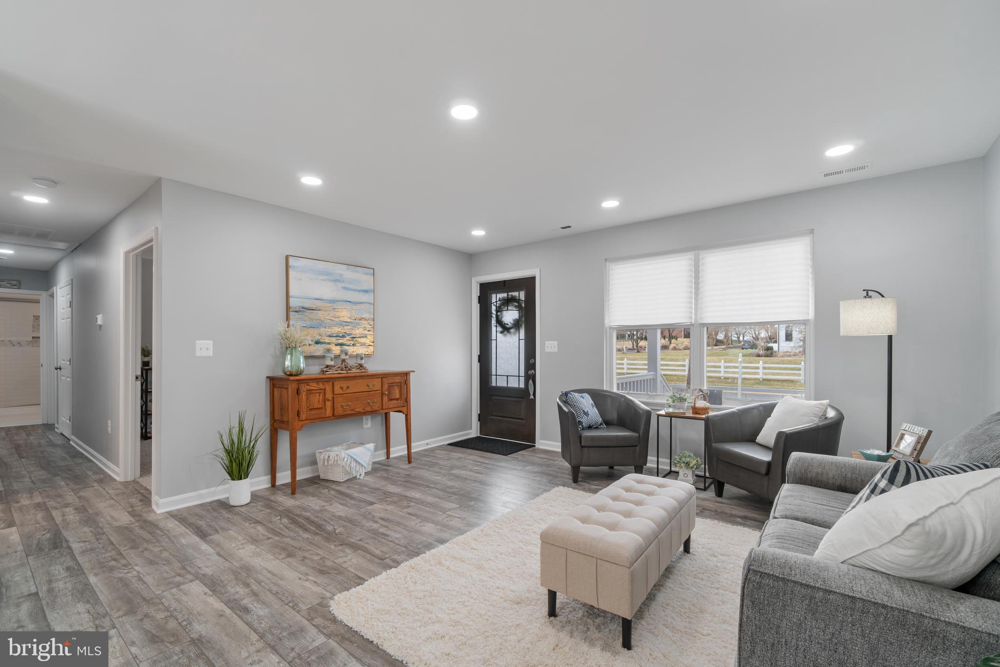 OYSTER HARBOR - Residential