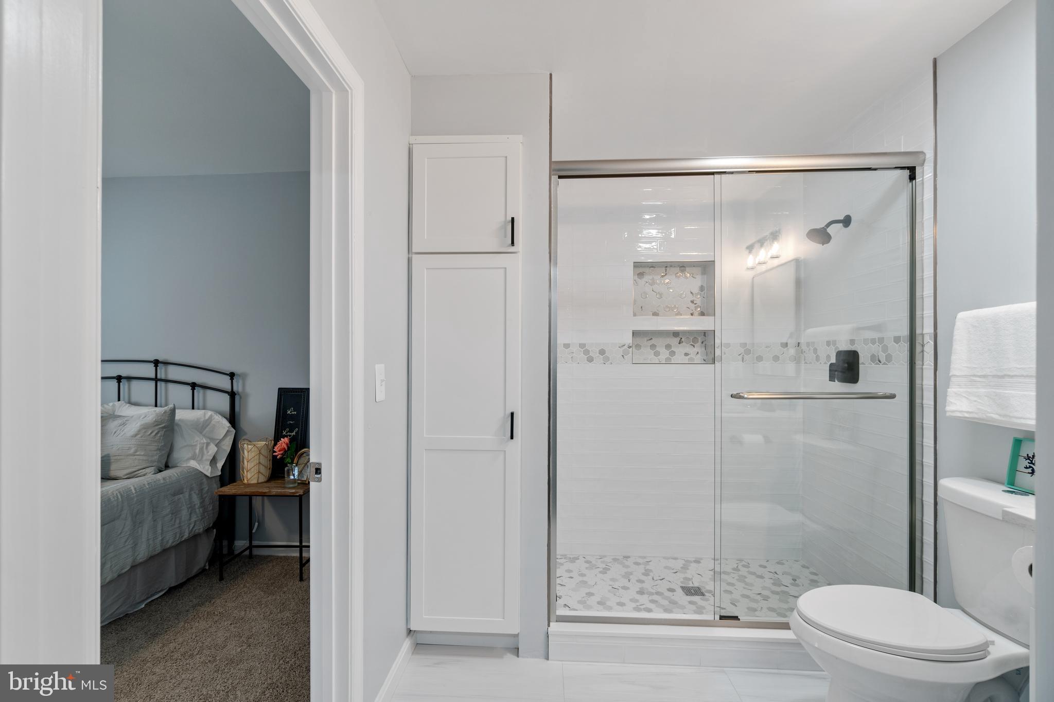 OYSTER HARBOR - Residential