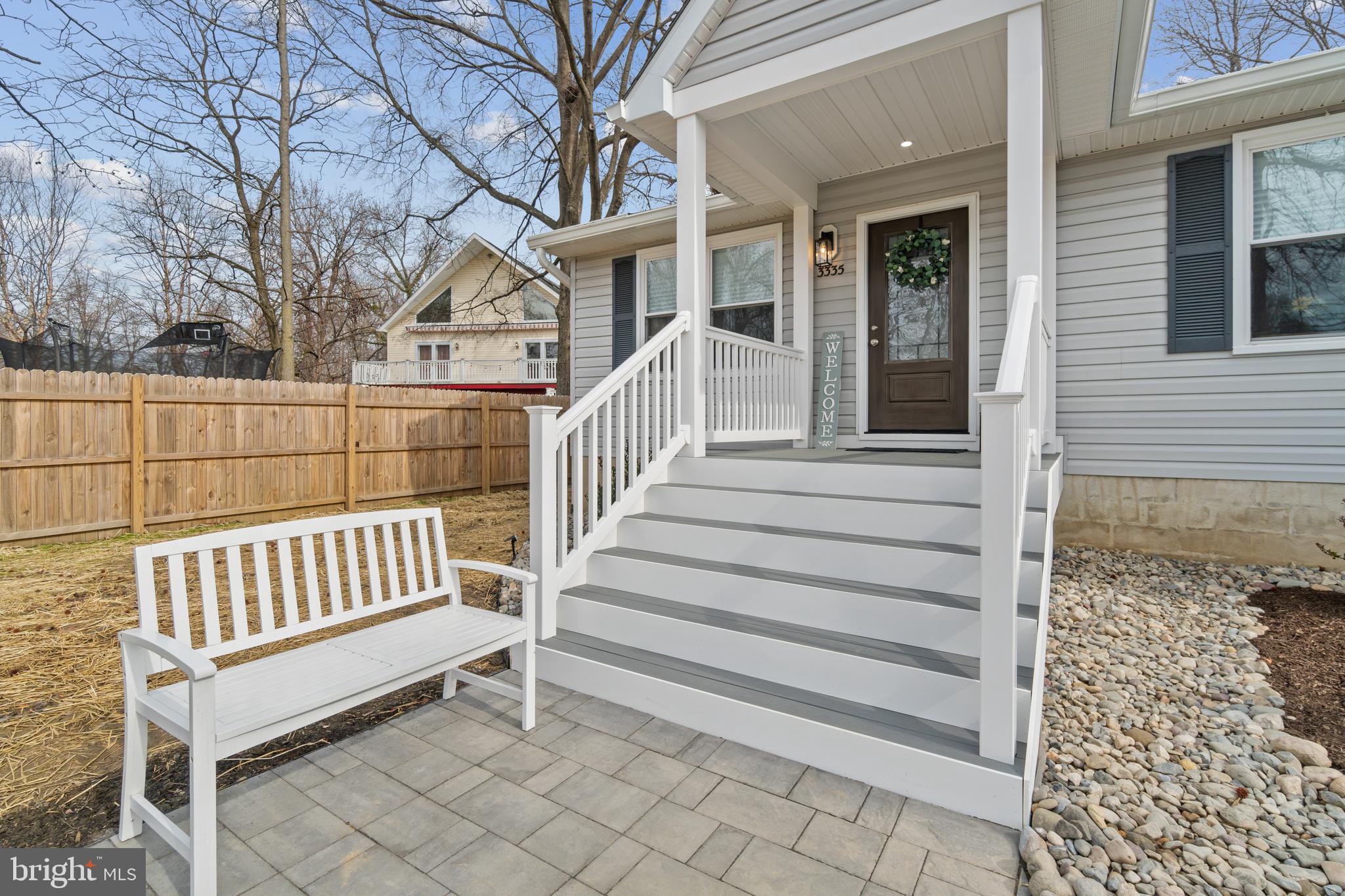 OYSTER HARBOR - Residential