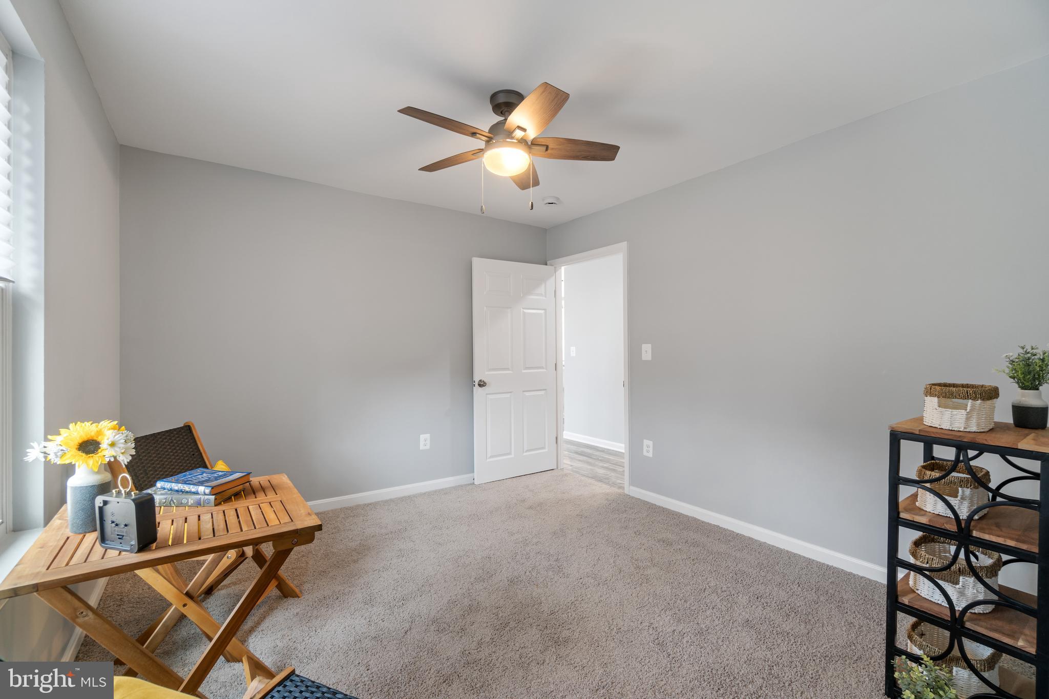 OYSTER HARBOR - Residential