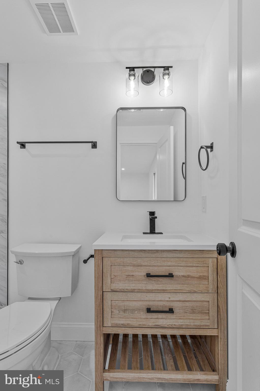 OYSTER HARBOR - Residential