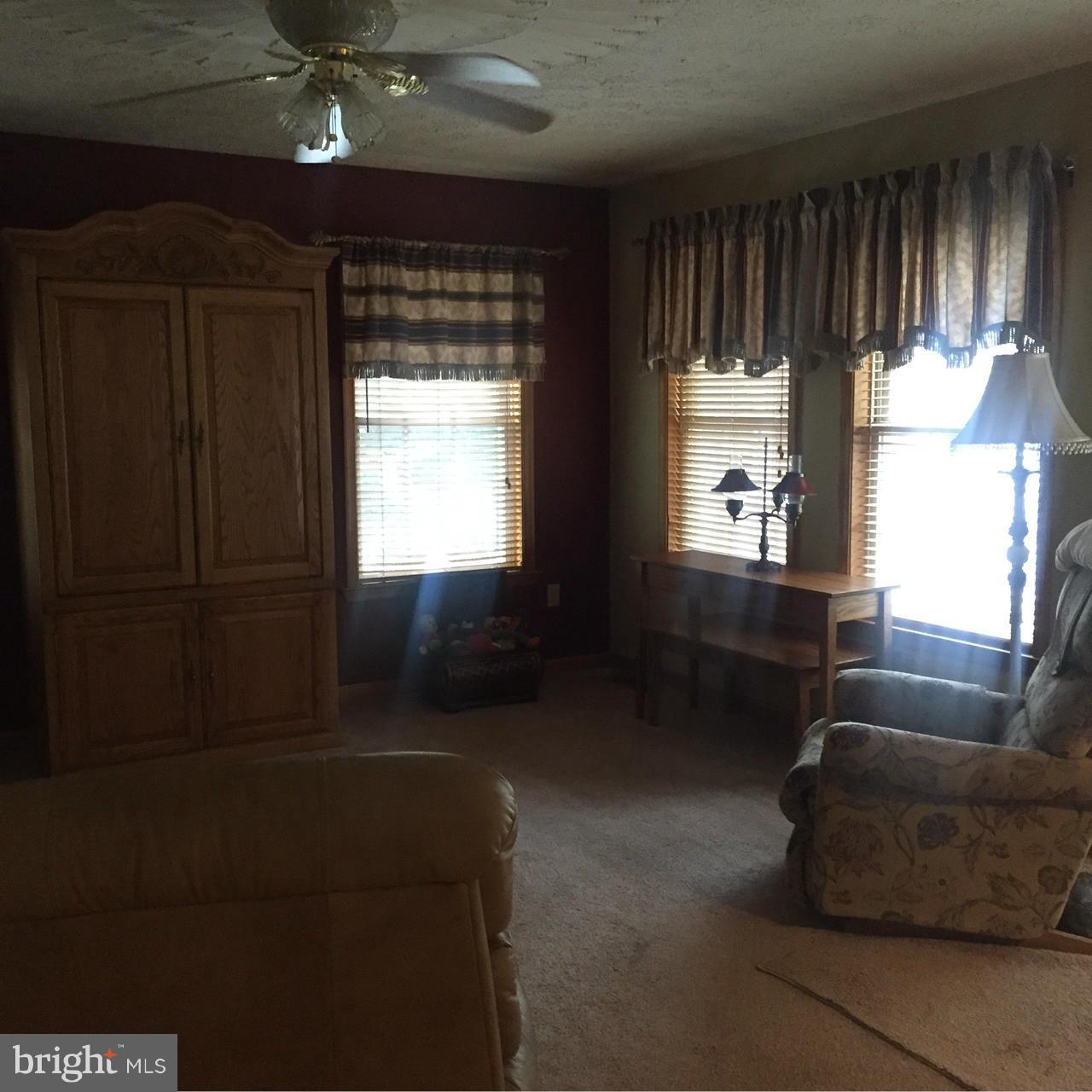 DOBBINS FARM - Residential