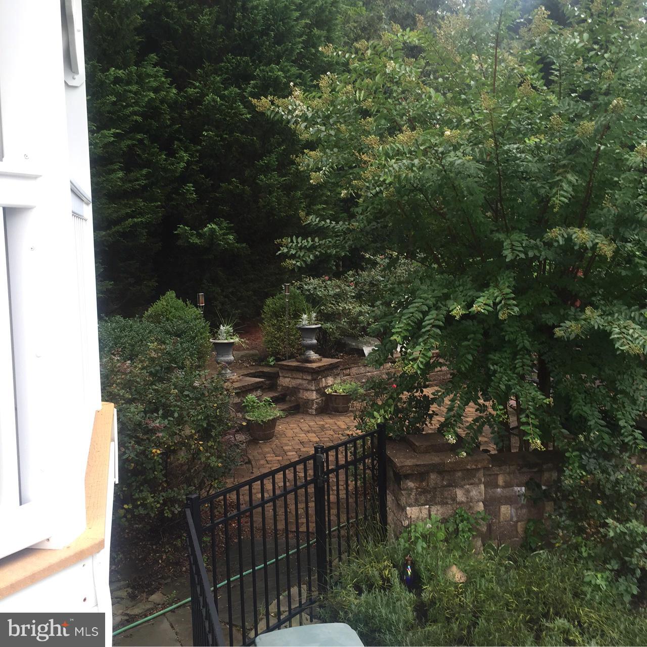 DOBBINS FARM - Residential