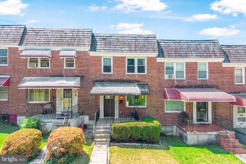 Townhouse For Sale - 4213 Rokeby Road<br/> BALTIMORE, MD 21229