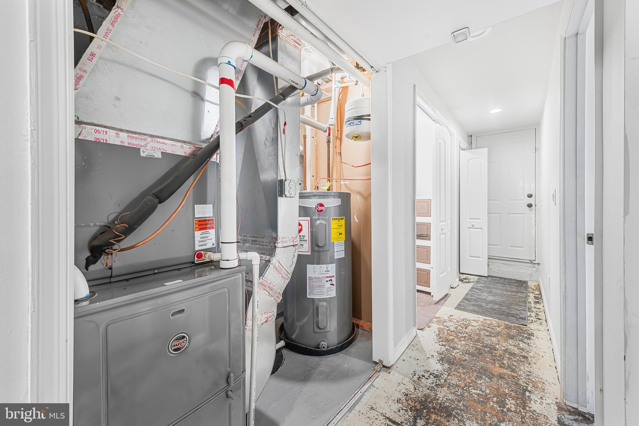 EDMONDSON VIILLAGE - Residential