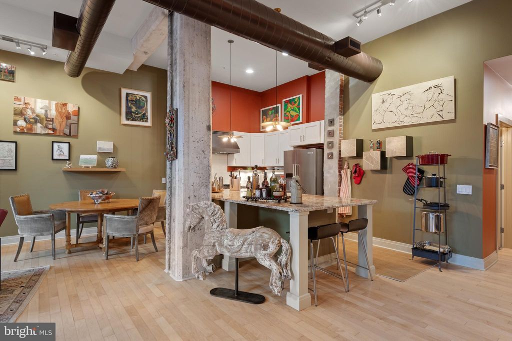 Photo of 41 W Lemon Street #503, Lancaster, PA 17603 (MLS # PALA2049374)