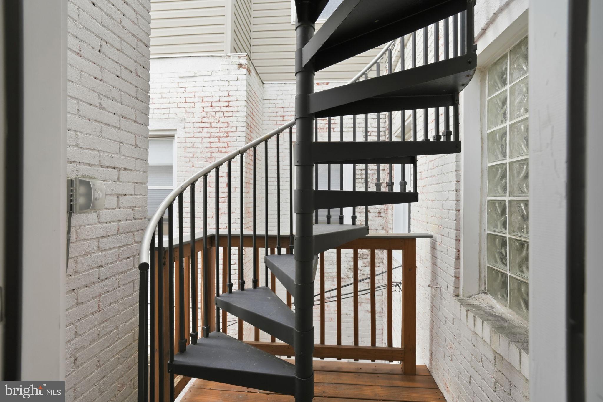 FEDERAL HILL HISTORIC DISTRICT - Residential Lease