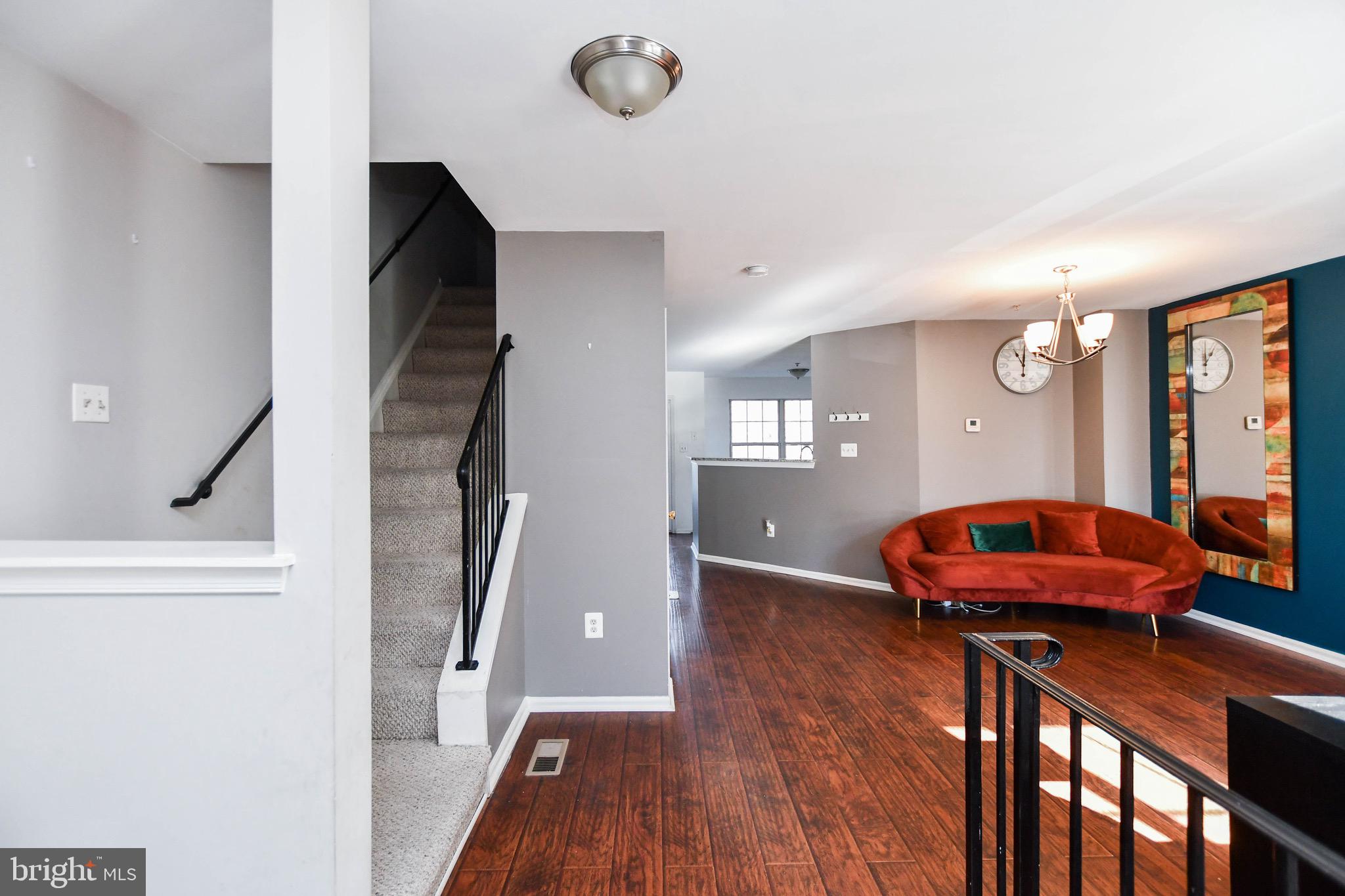 YORKSHIRE KNOLLS - Residential