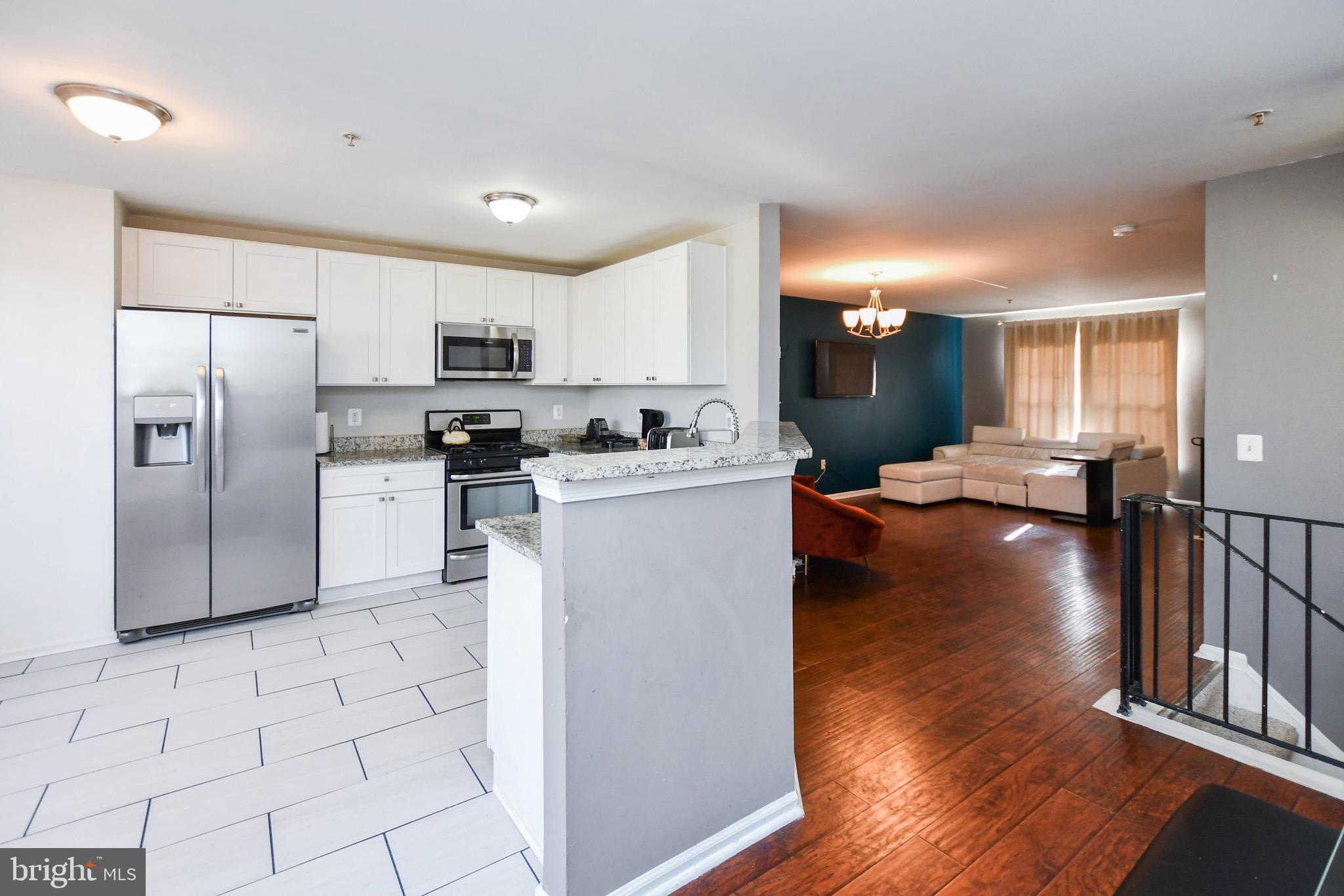 YORKSHIRE KNOLLS - Residential