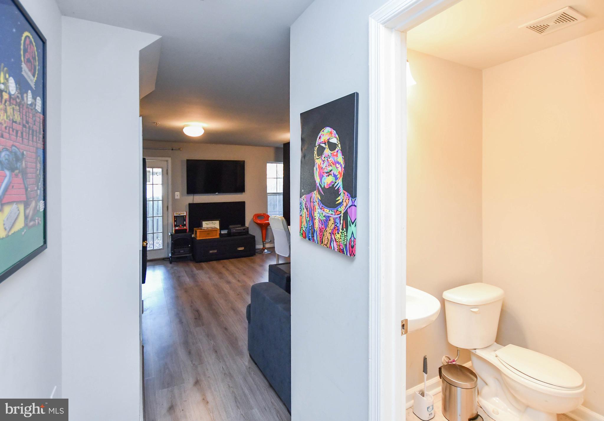 YORKSHIRE KNOLLS - Residential