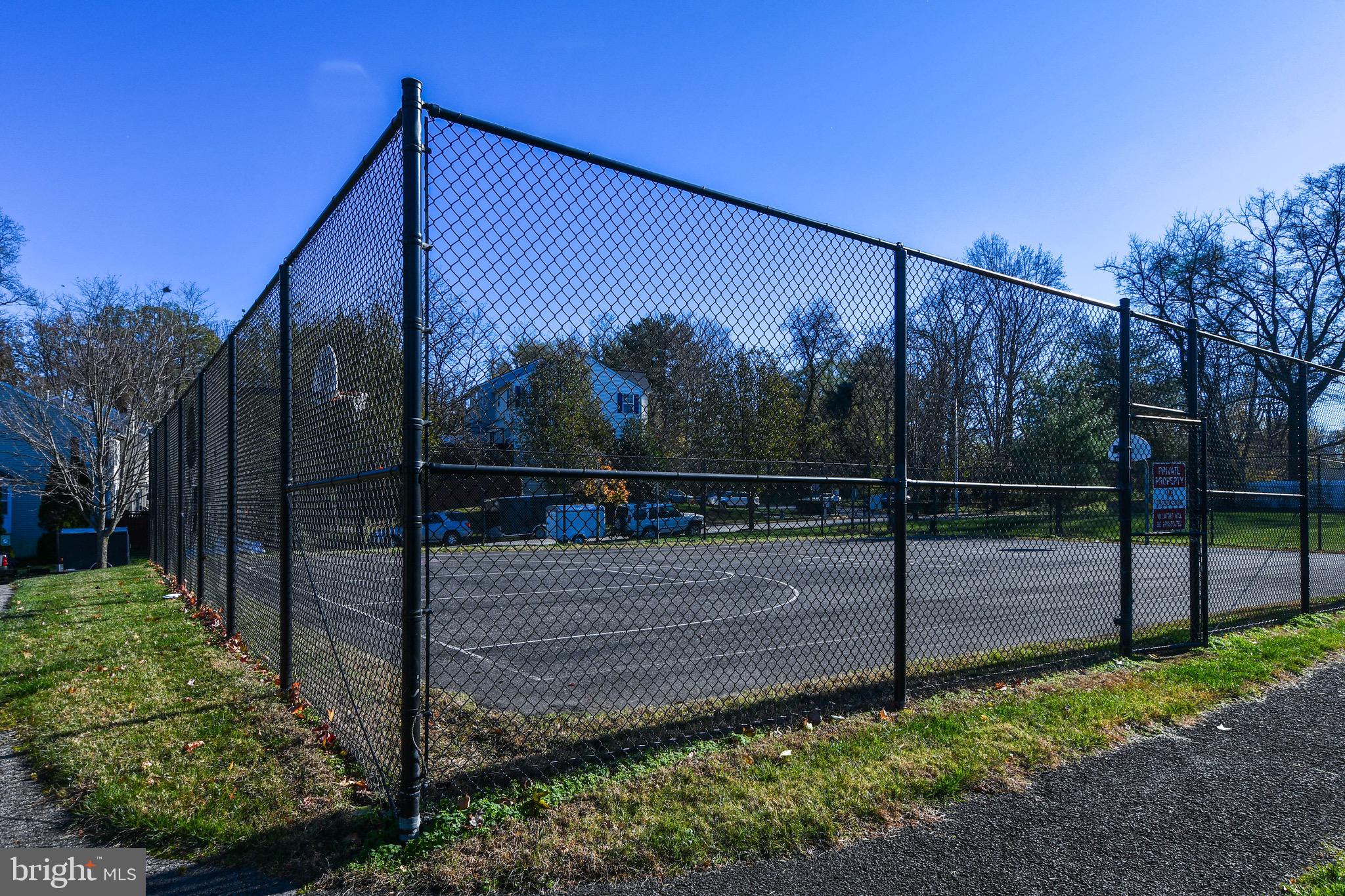 YORKSHIRE KNOLLS - Residential
